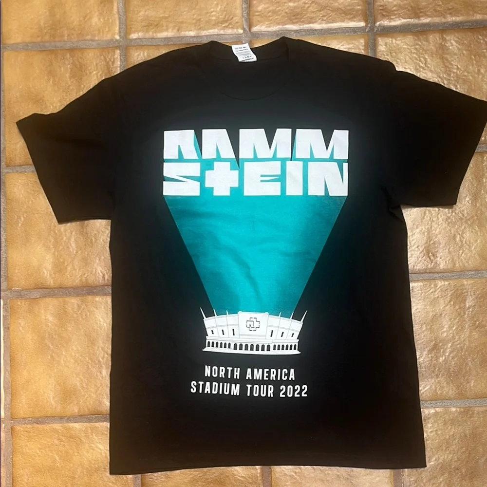 Rammstein US 2022 CONCERT EXCLUSIVE TOUR T-SHIRT M Till Mutter SEHNSUCHT - Picture 8 of 8